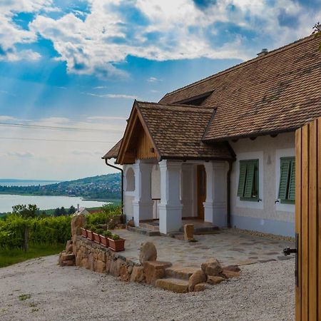 Apartamento Csendes Dűlő Szőlőbirtok Vendégház Badacsonytomaj Exterior foto